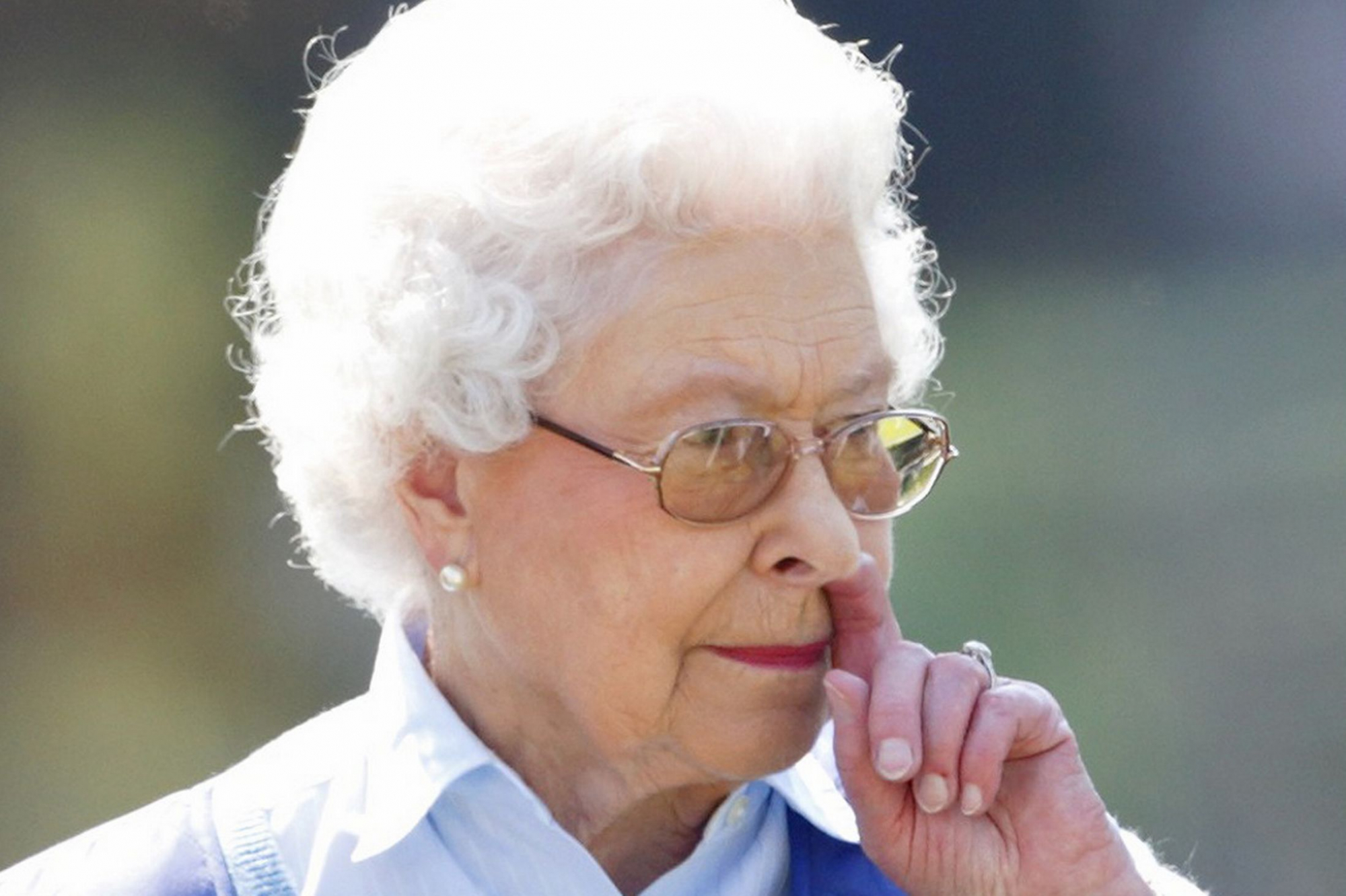 Os momentos mais embaraçosos da família real britânica nos últimos anos