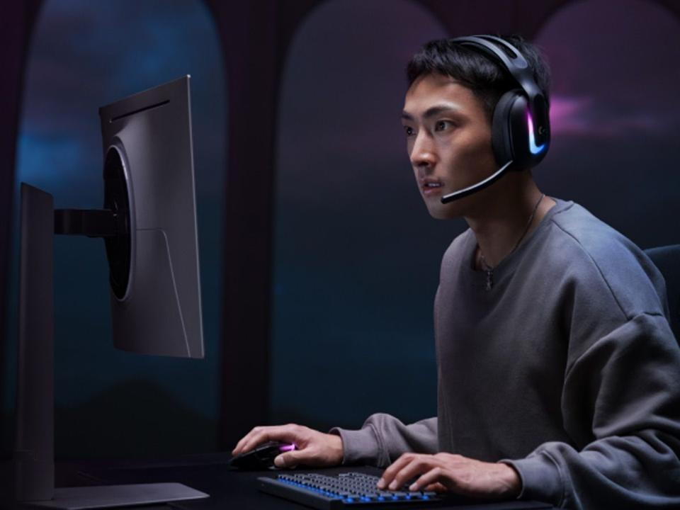 Auscultadores Logitech G522 querem ser leves, confortáveis e podem ser “lavados”