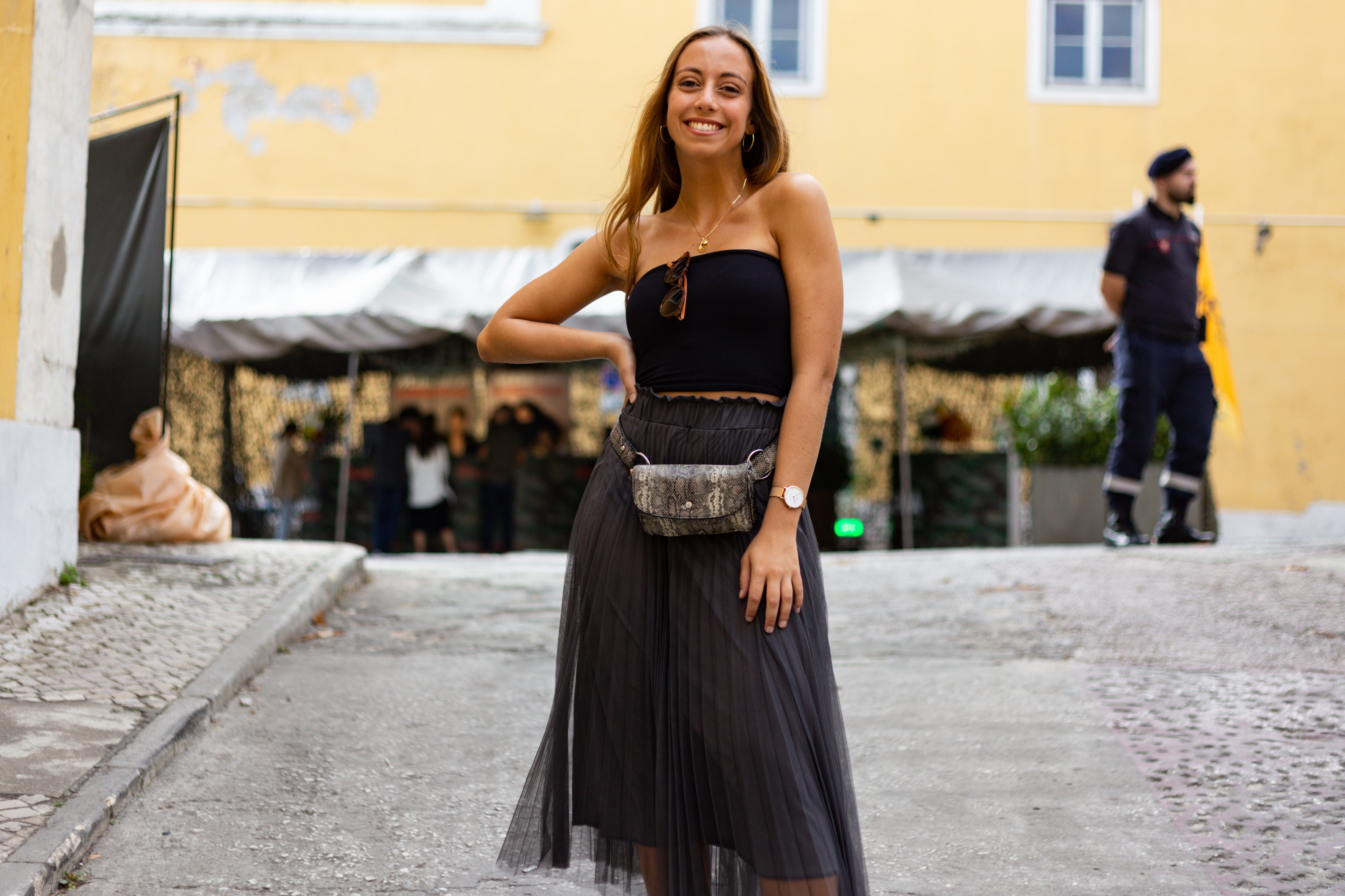 ModaLisboa. 13 fotos que mostram que os plissados foram a tendência mais forte de street style no segundo dia