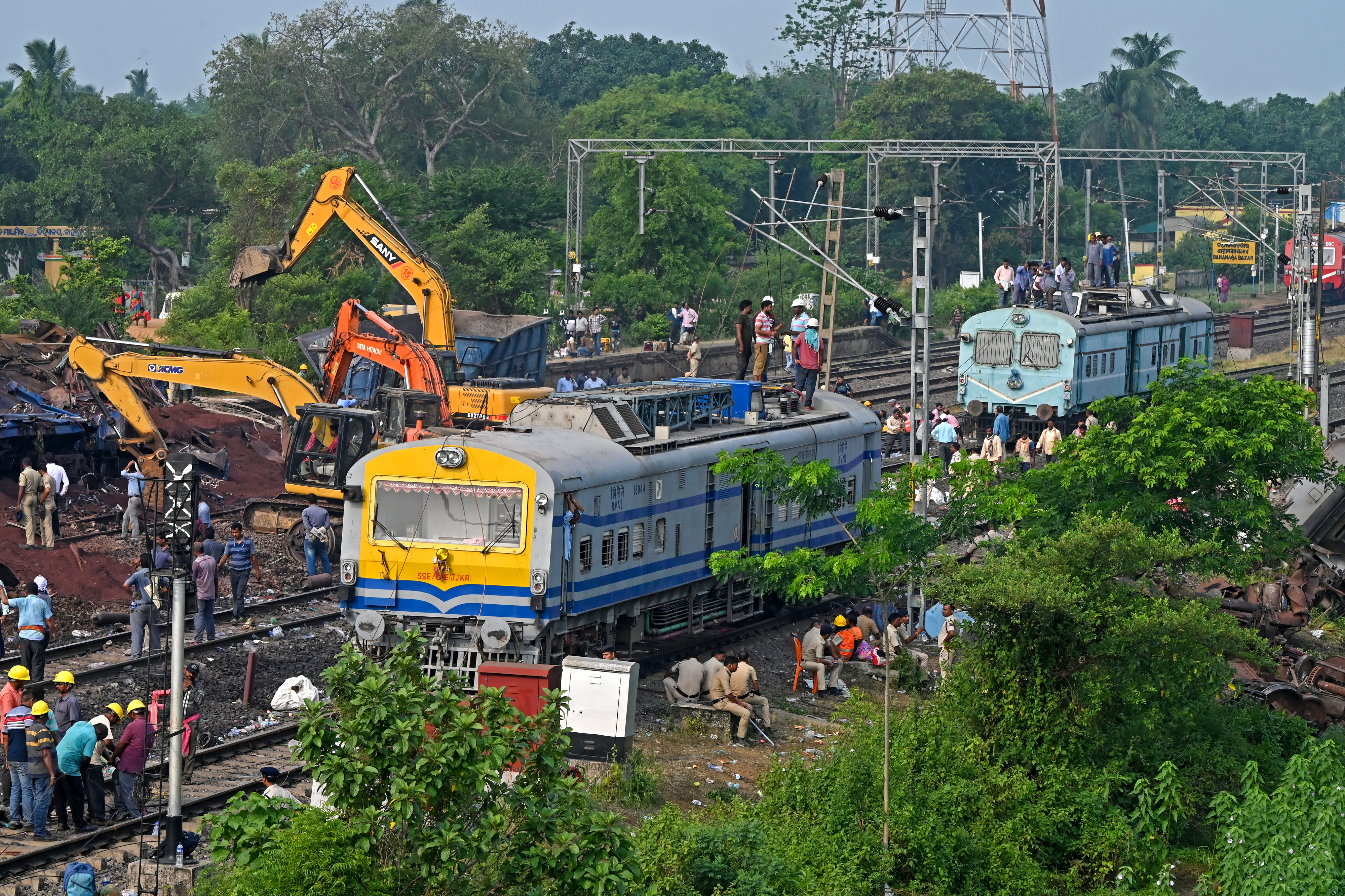 Erro de sinalização provocou desastre ferroviário que já matou mais de 300 pessoas