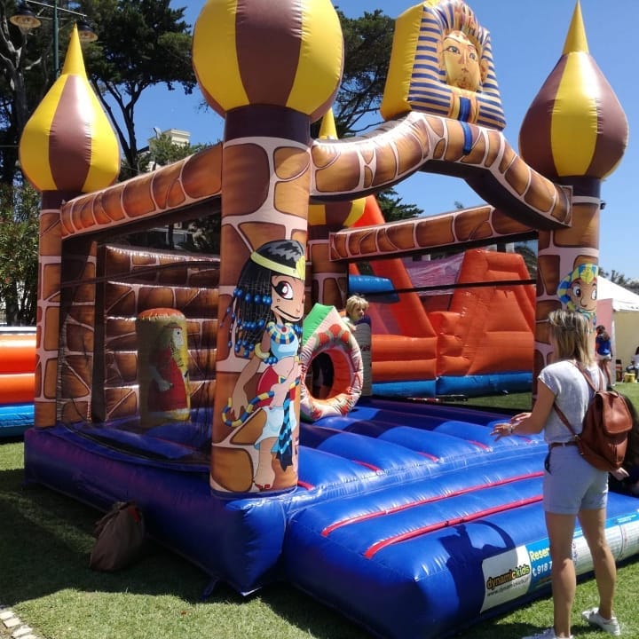 Leve os miúdos à loucura com o festival que vai reunir mais de 30 insufláveis em Belém e no Estoril