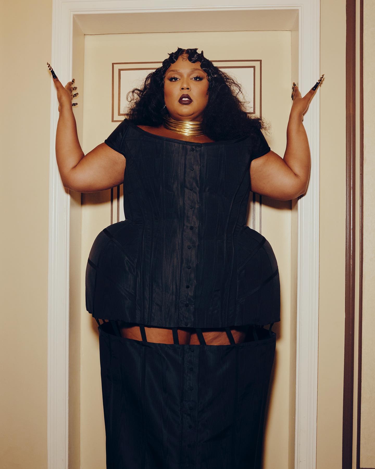 Lizzo diz que acusações de assédio sexual e bullying são “ultrajantes”, “falsas” e “sensacionalistas”
