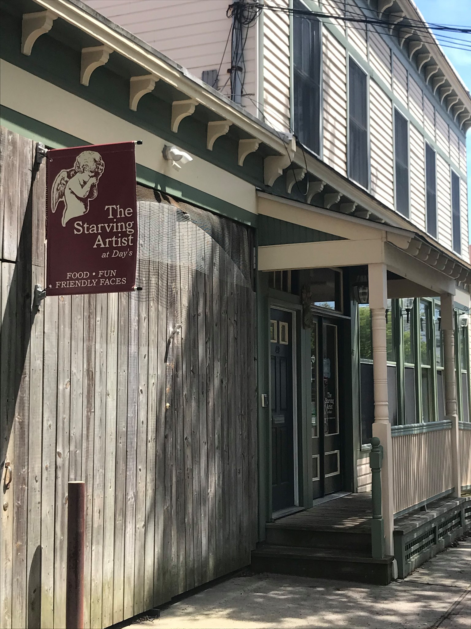 Cliente deixa gorjeta de 885€ para ajudar restaurante que sofre com a pandemia