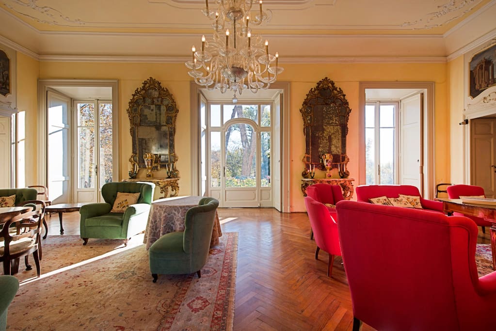 Umas férias de rainha: Villa da família da princesa Beatriz disponível na Airbnb