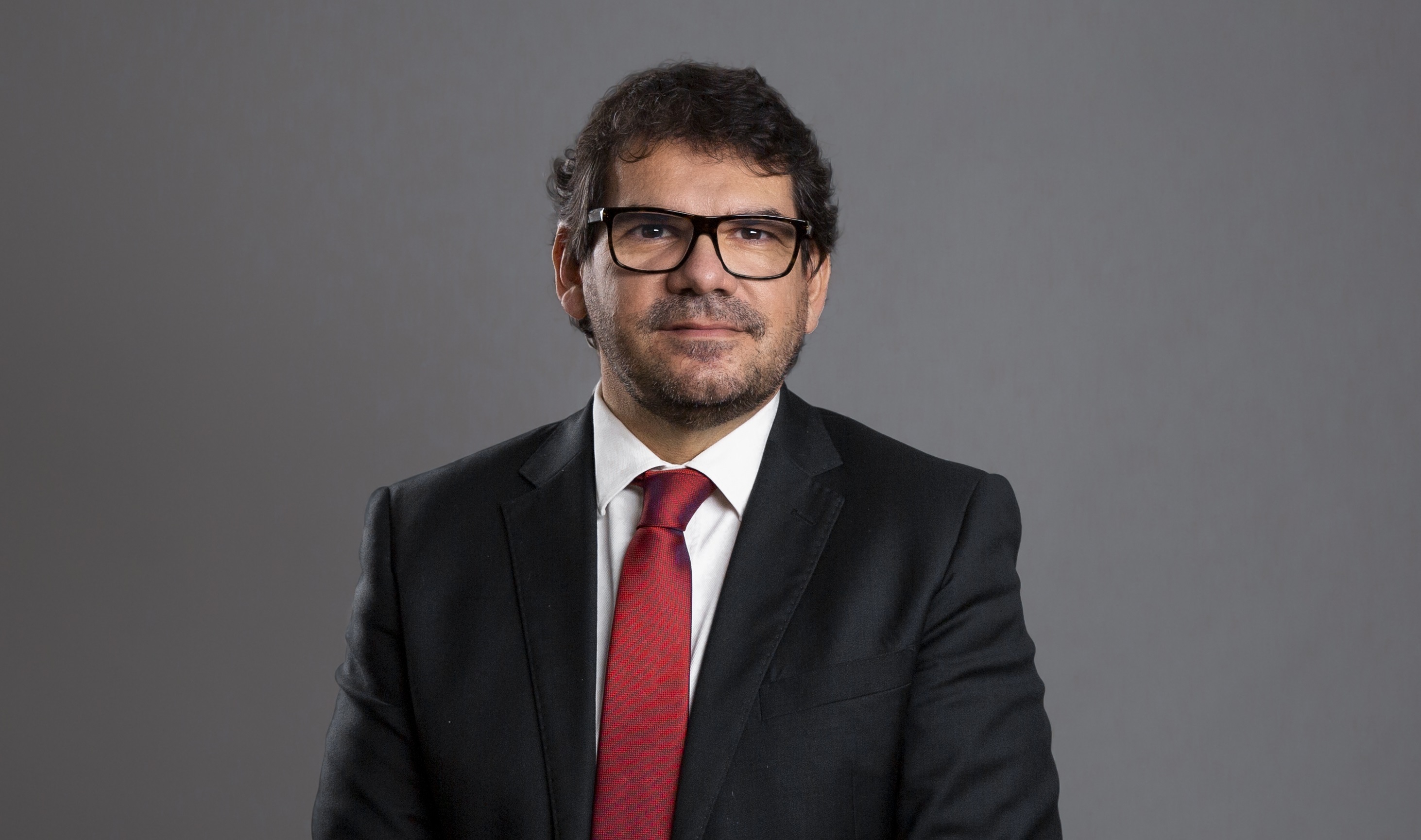 Ir da Madeira à Suíça por tuta e meia? Vai ser possível já este ano e nós sabemos quanto custa