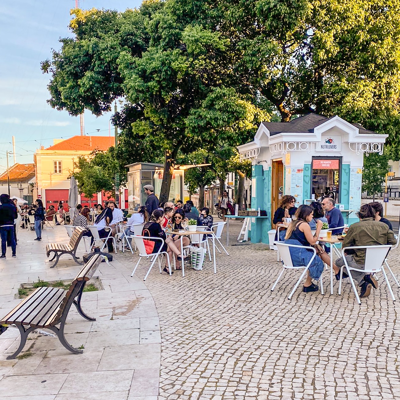 Nutrilovers. O quiosque da Graça agora serve tártaros e bolo do caco