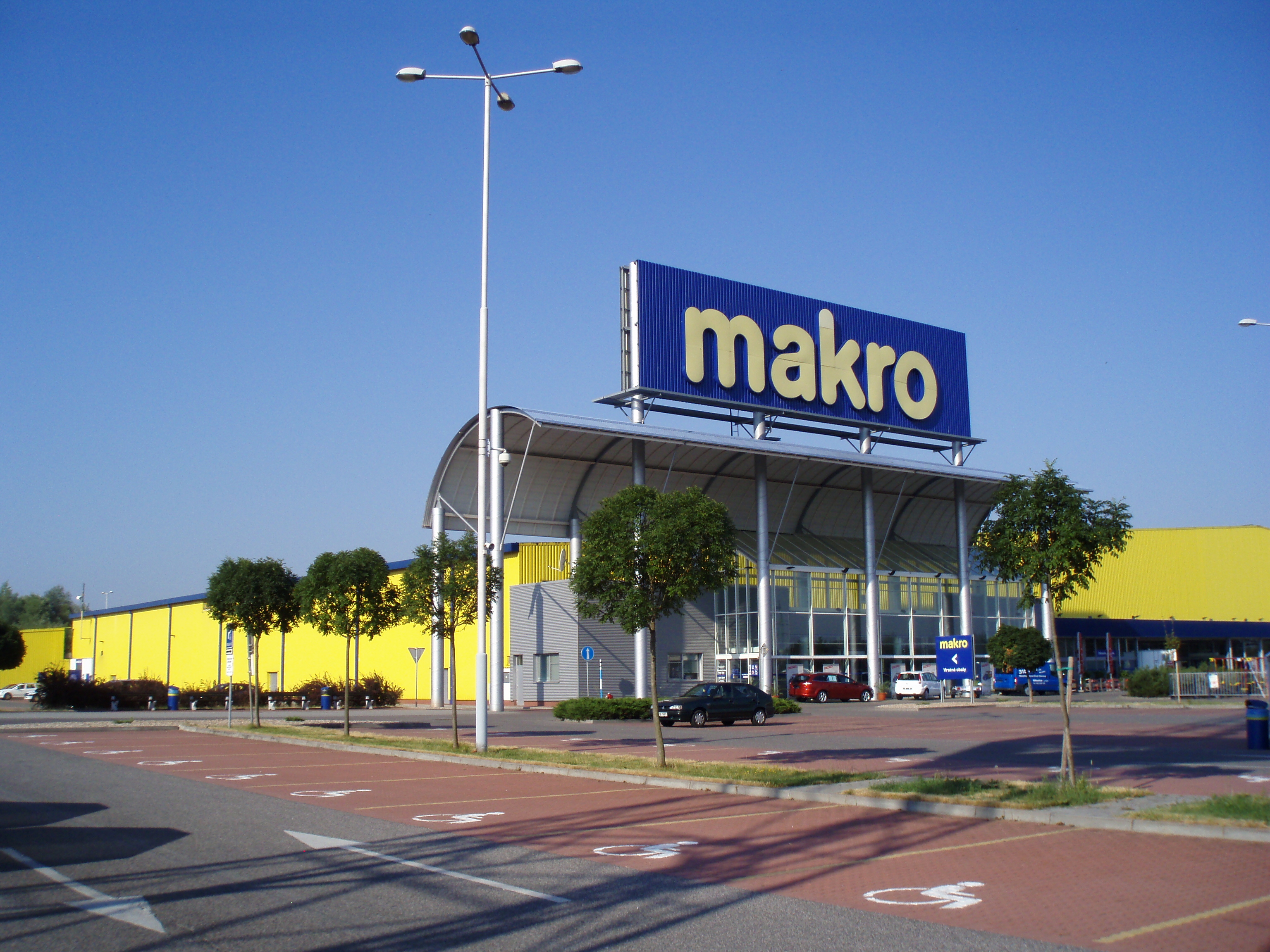 Makro passa a estar aberta a todos os consumidores