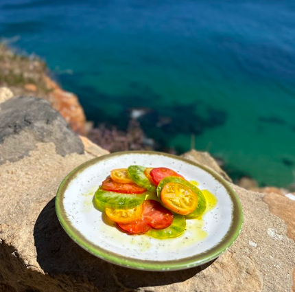 O verão é do Palaphita, em Cascais. Prove a nova ementa deste spot ao ar livre, junto ao mar