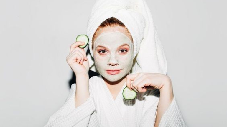 19 máscaras de rosto hidratantes para combater os efeitos do frio