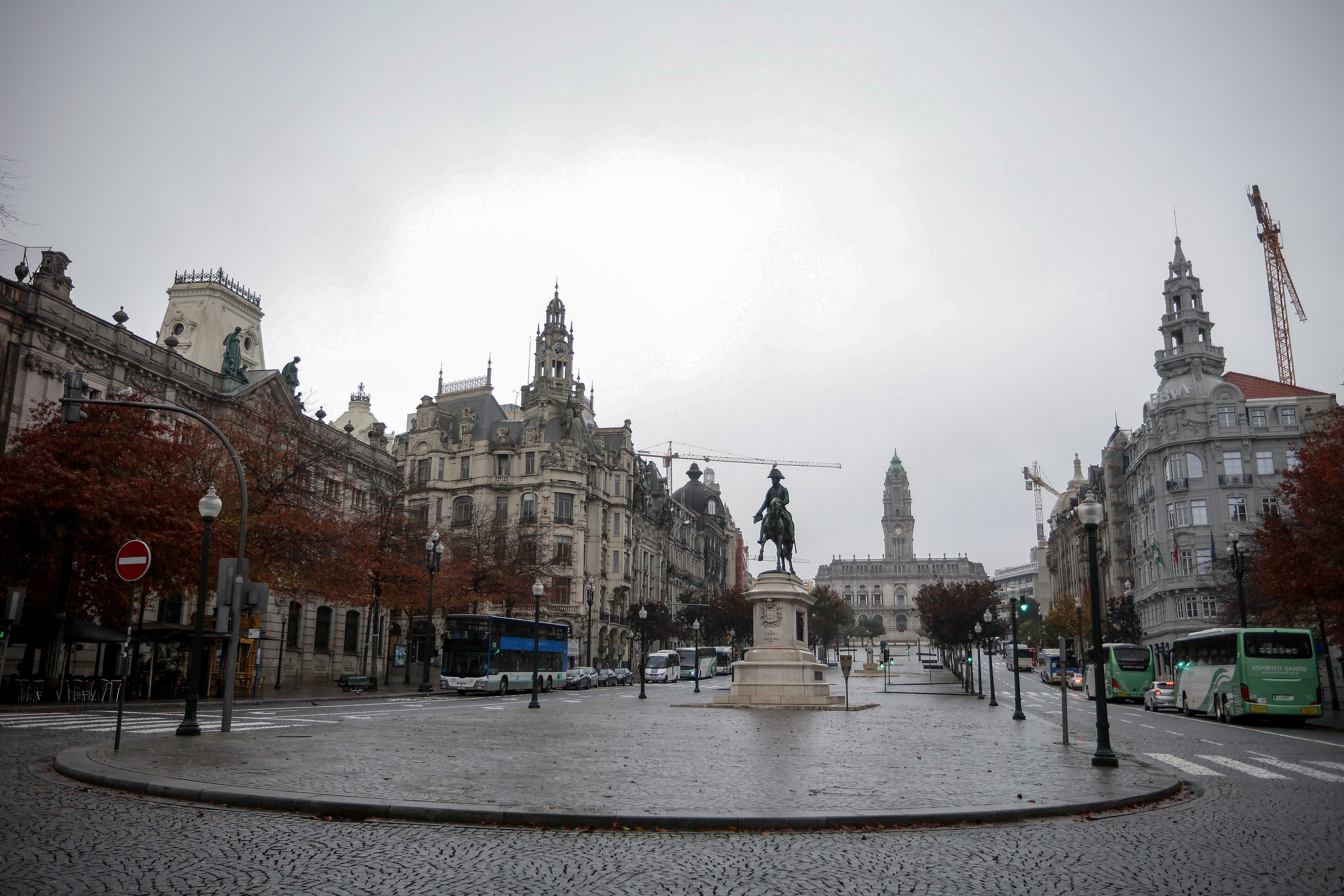 Avenida dos Aliados hosts the finish of the Volta a Portugal. Find out about the traffic restrictions