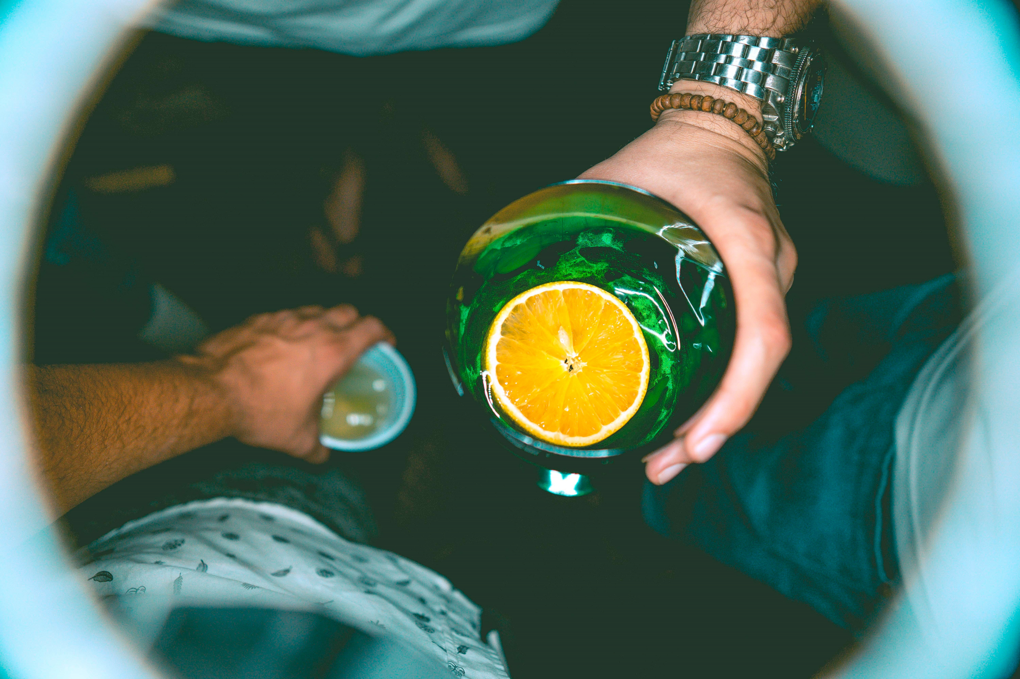 O café ajuda mesmo a diminuir o efeito de uma bebedeira? 10 verdades e mentiras sobre o álcool