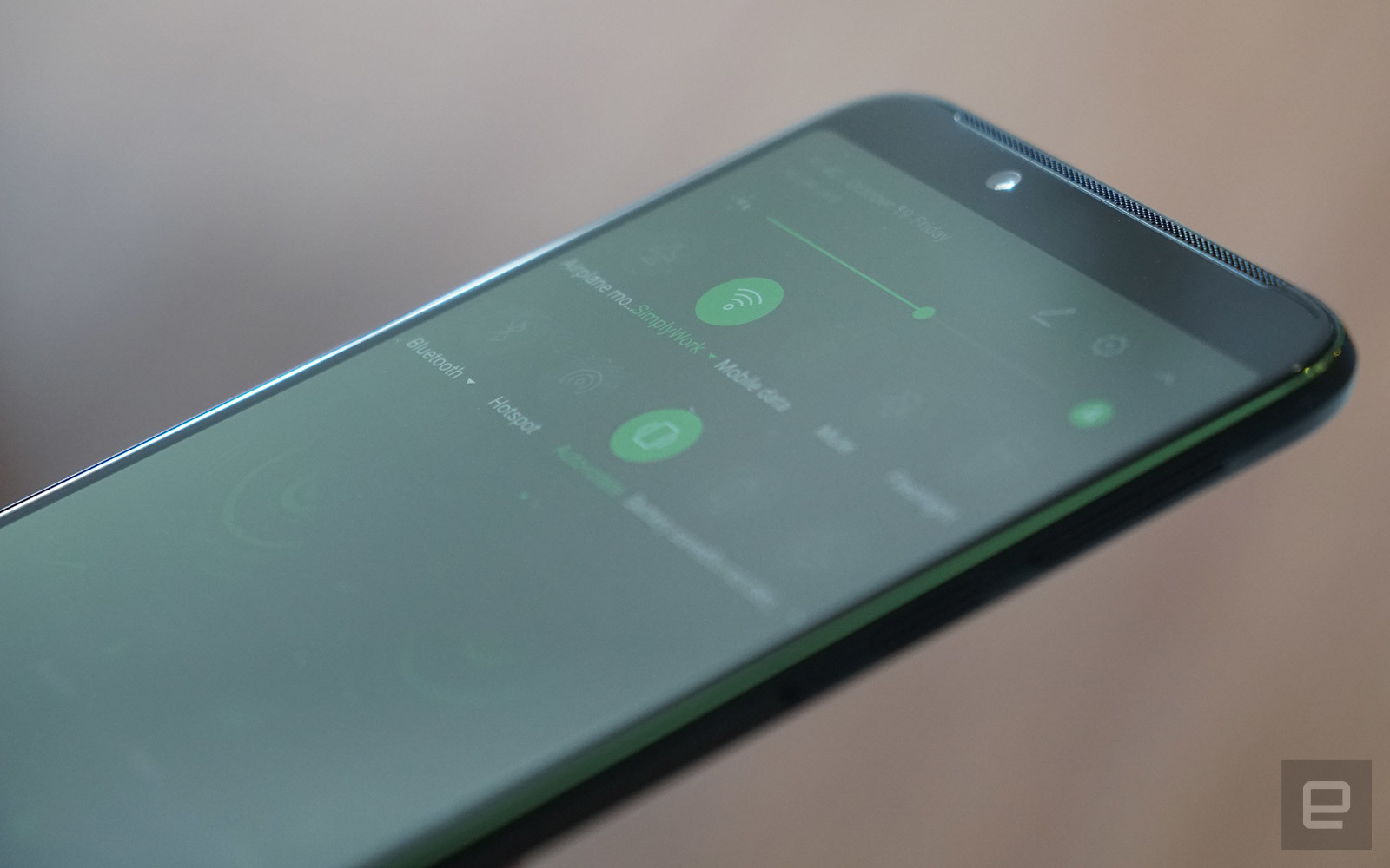 Agorasim. Este carro vai levá-lo a cascatas secretas com paragem para pastéis de bacalhau