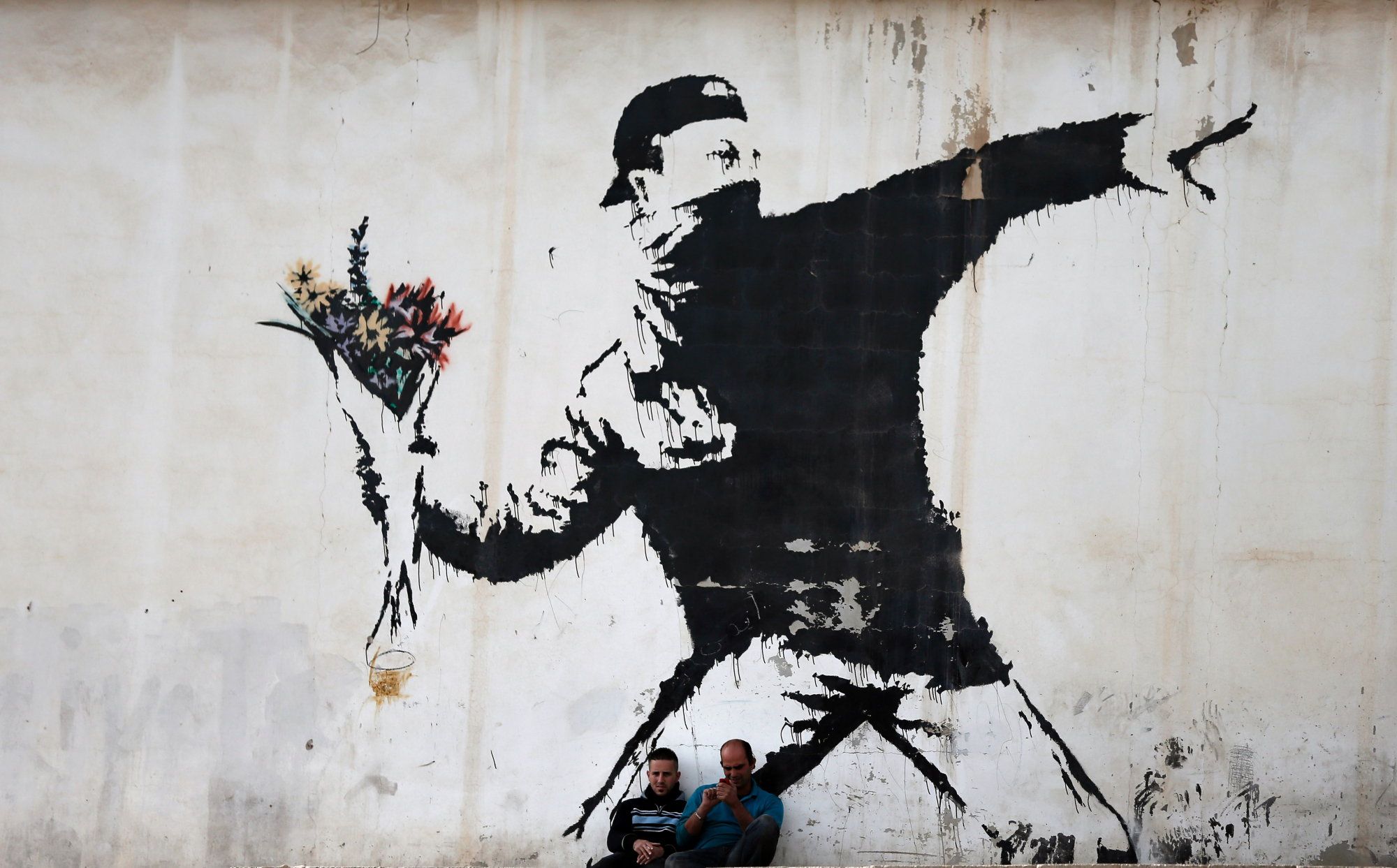 Está a chegar a Lisboa a primeira exposição de Banksy