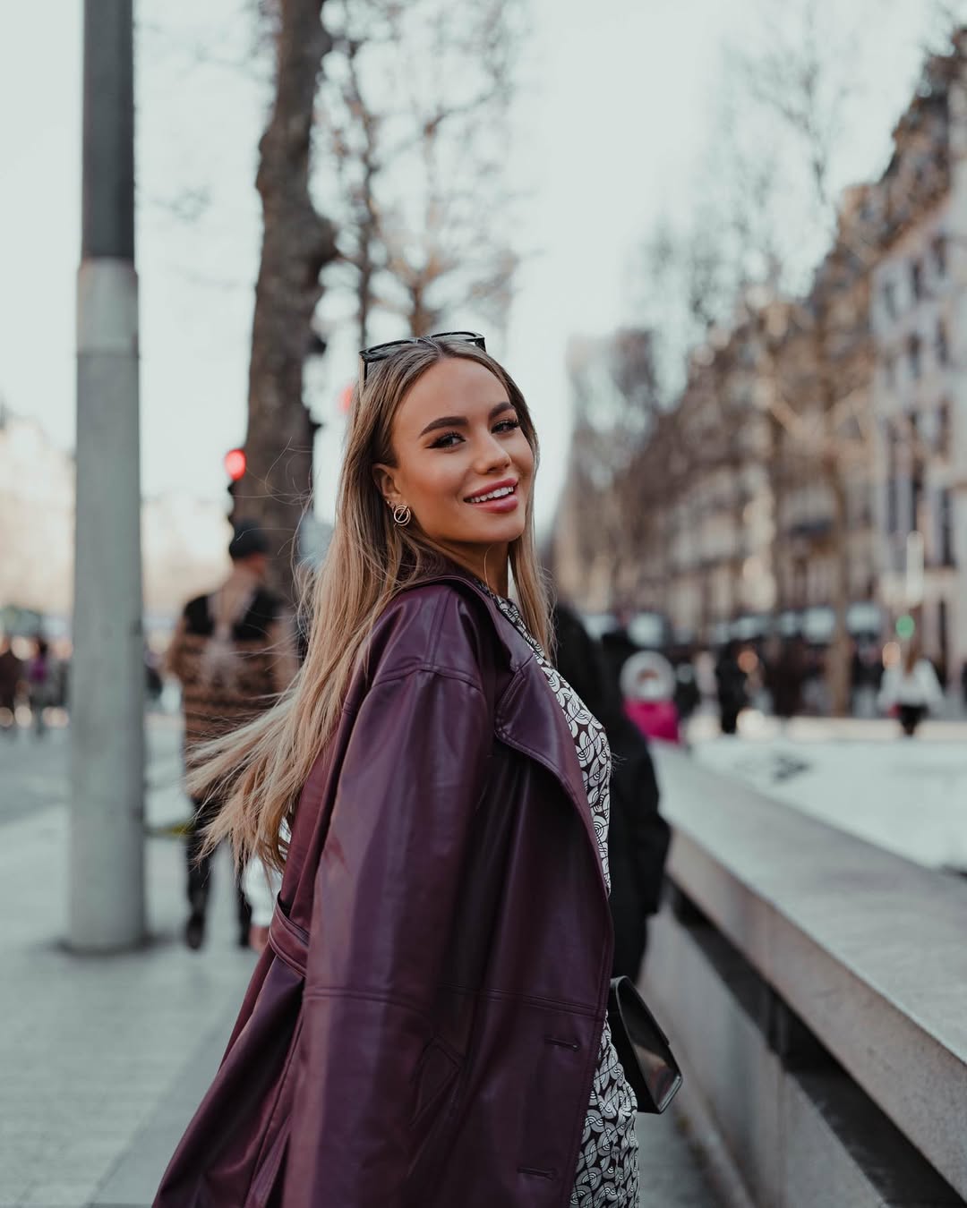 Estrela de reality show da Netflix é apanhada com quase 40 quilos de droga na mala em aeroporto