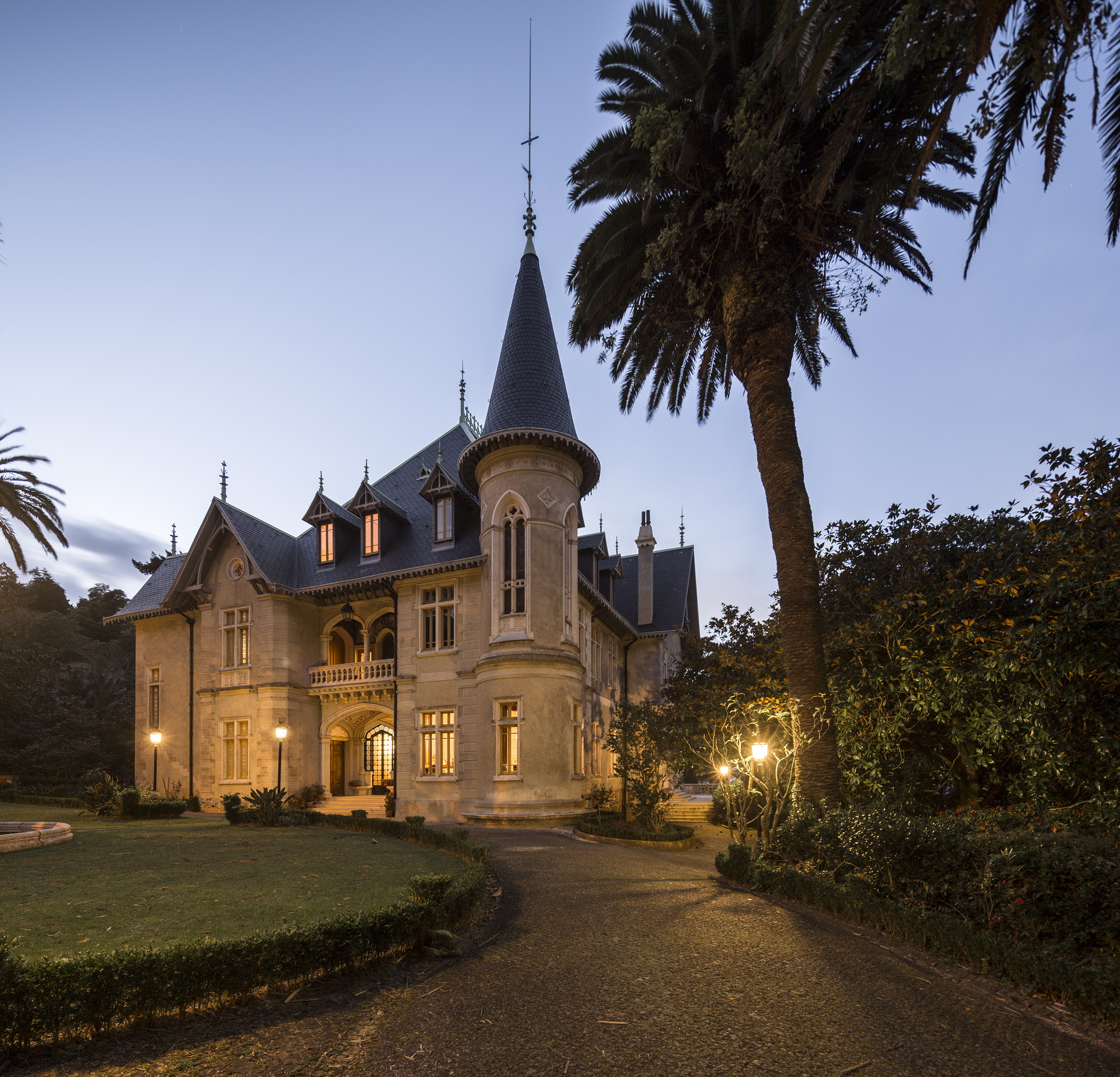 O encantador Palácio Biester, em Sintra, vai abrir ao público — e no parque esconde-se uma gruta