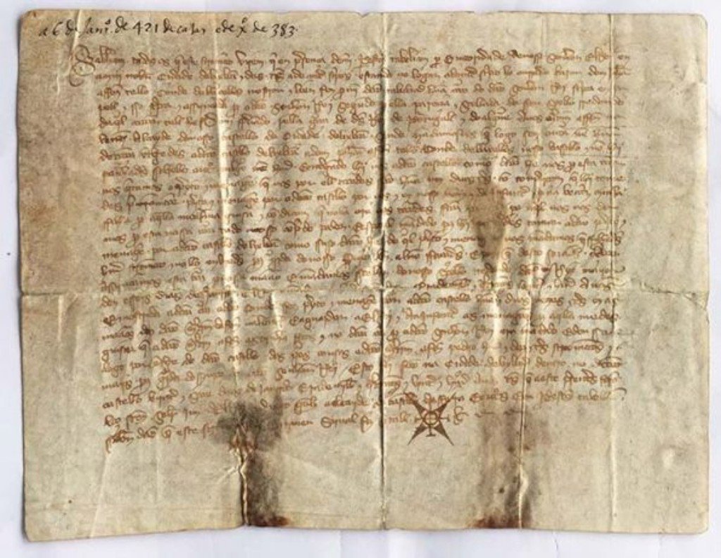 Pergaminho do século XIV estava à venda no OLX