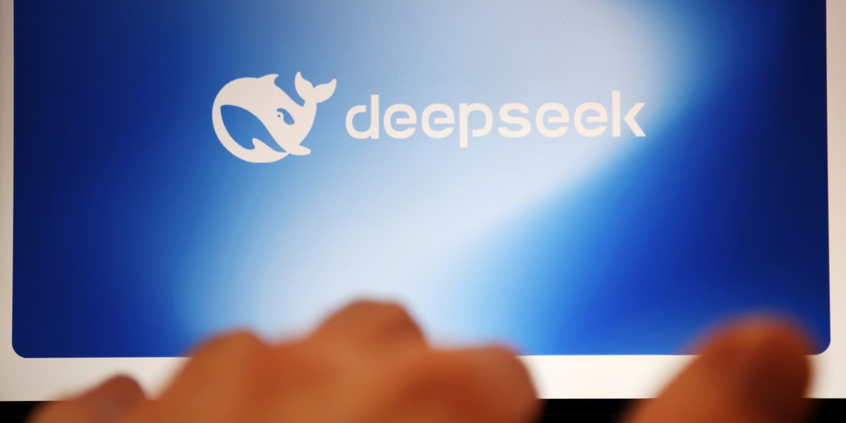 DeepSeek: CNCS recomenda cautela na escolha de fornecedores "seja qual for a tecnologia"