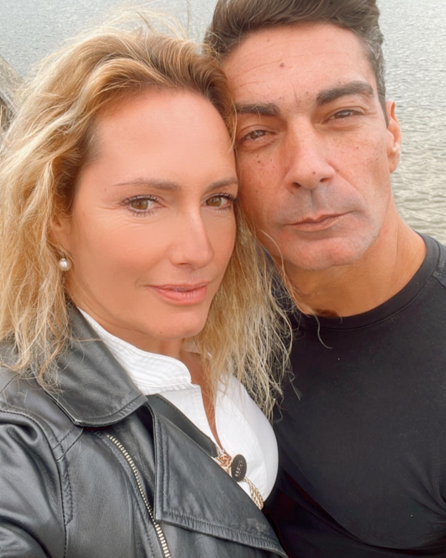 Após rumores, Fernanda Serrano confirma separação. Atriz e personal trainer estiveram juntos 3 anos