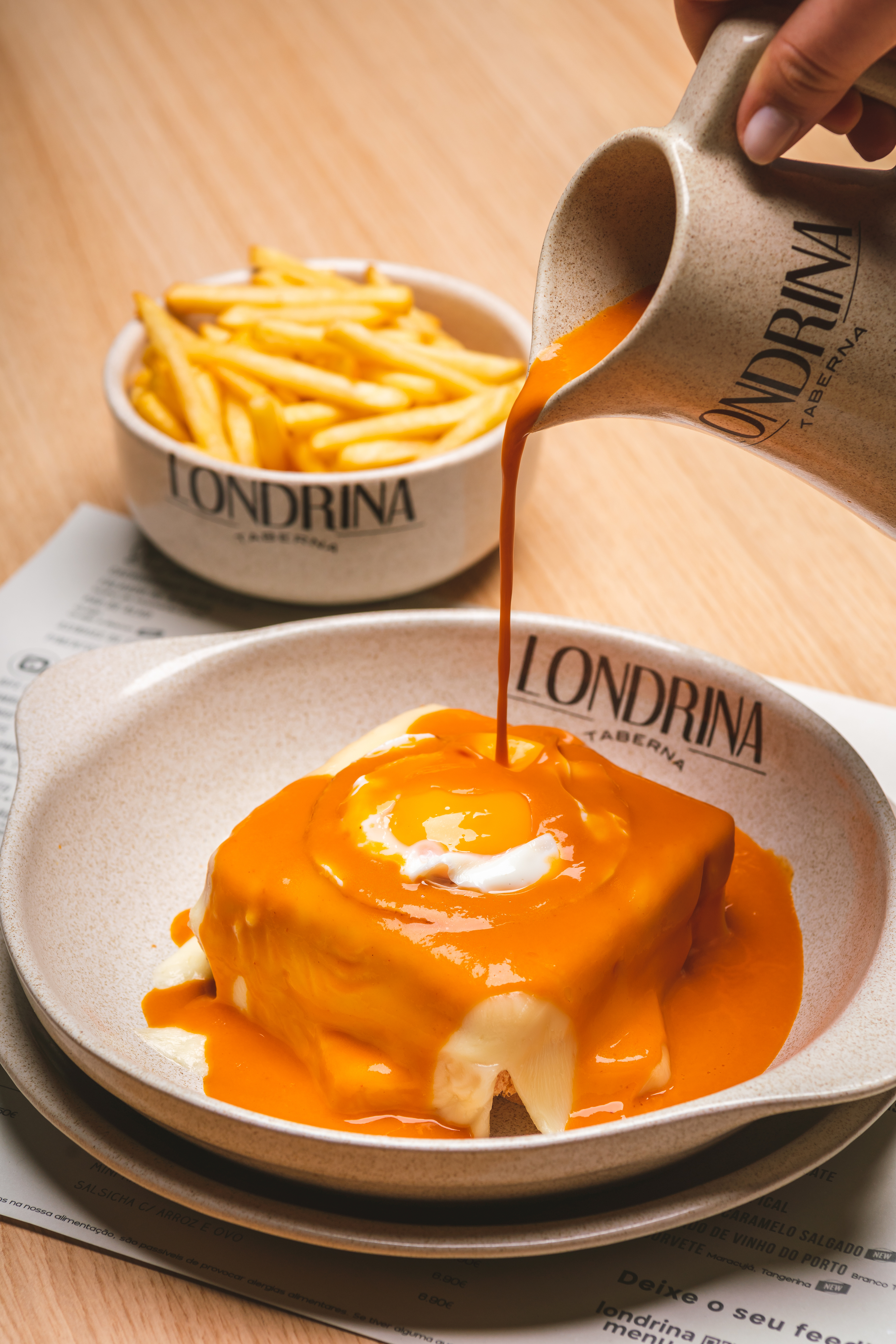 Somos do norte e comemos uma francesinha em Lisboa. E não é que estava bem boa?