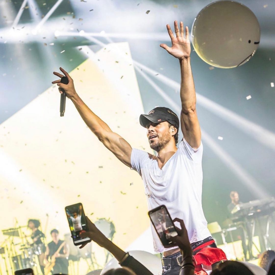 Enrique Iglesias vendeu os direitos das suas canções. Cantor fez negócio por quase 100 milhões de euros