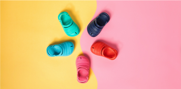 As novas socas das Havaianas para os miúdos são a coisa mais fofa de sempre (e vão ajudar os pais na hora de vestir)