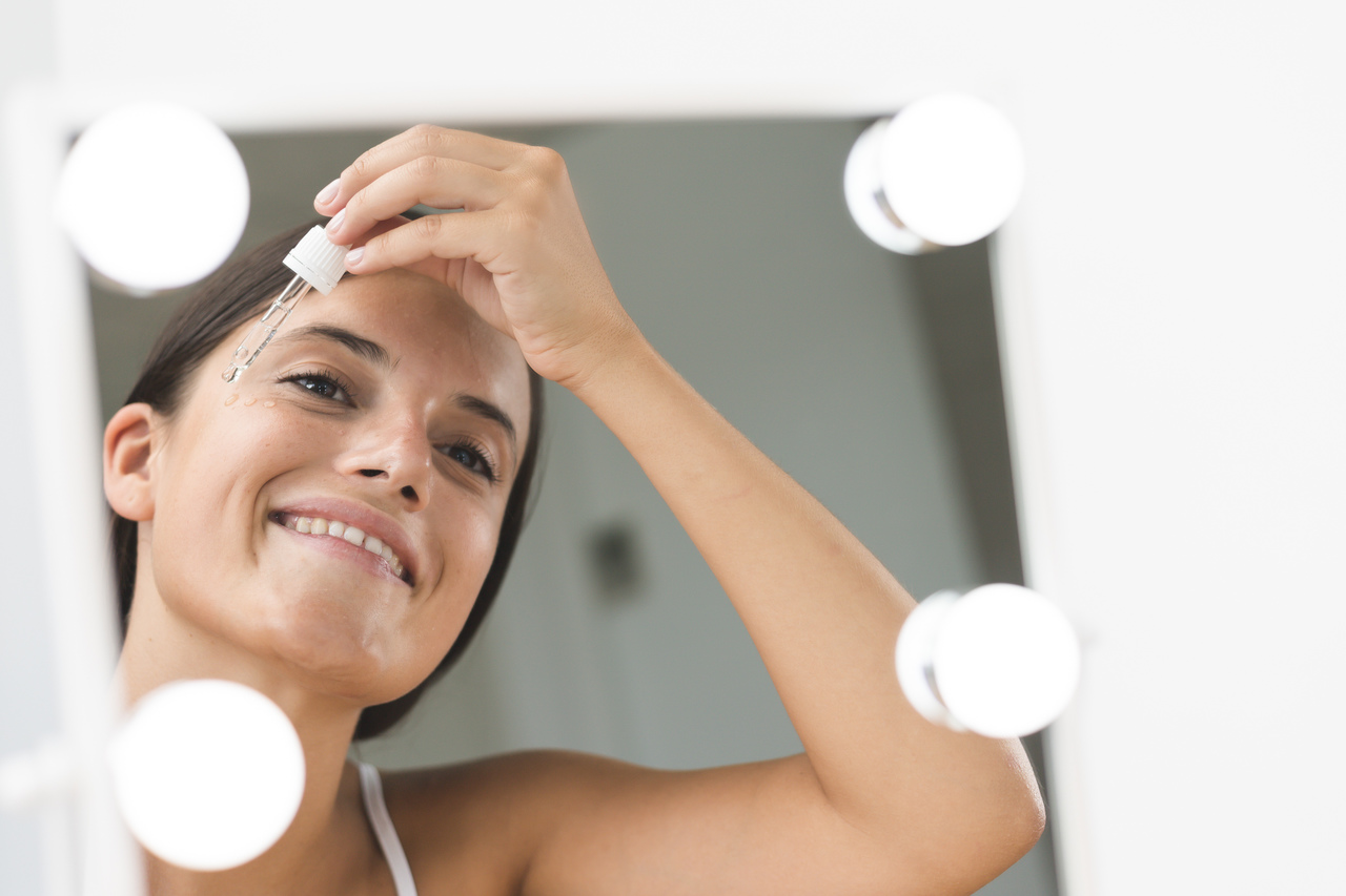 Esta gama de séruns deixa a pele jovem, saudável e foi considerada Produto do Ano. E é fácil perceber porquê