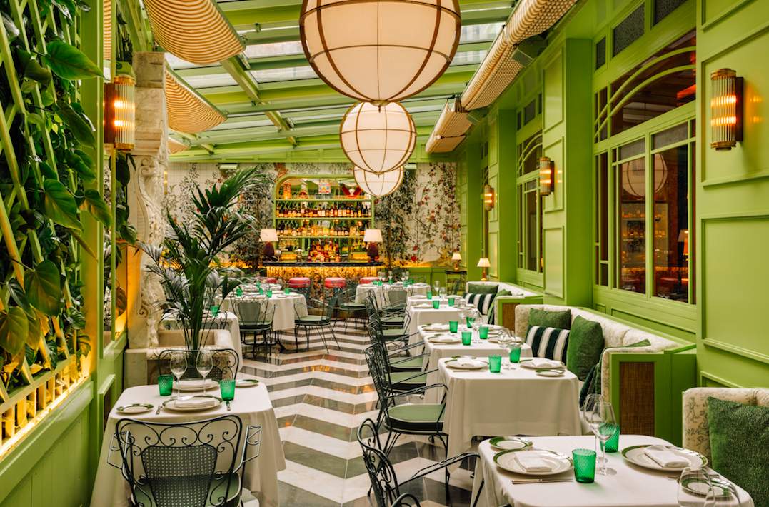 Não vai querer sair da nova esplanada coberta do Rocco (que até tem uma fonte). Veja as fotos