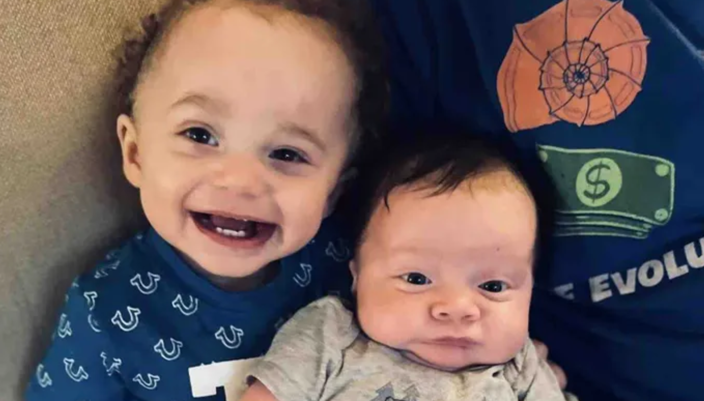 Bebé de 4 meses é arrastado por tornado e sobrevive. Pais encontraram-no aninhado numa árvore