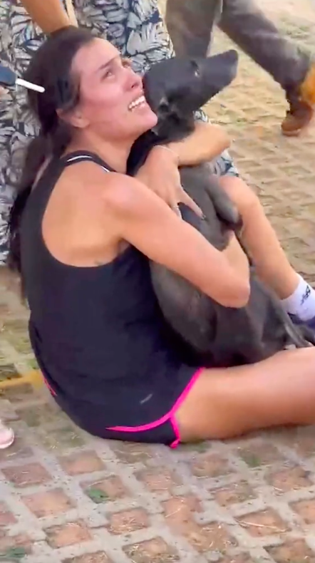 Cão resgatado de apartamento em chamas por um bombeiro. Veja o vídeo emocionante do reencontro com a dona