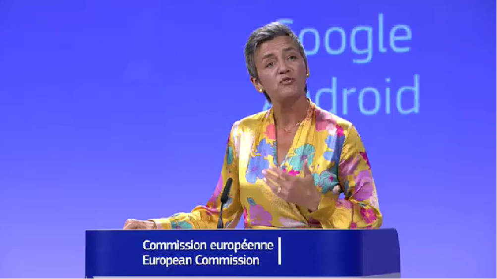 Novas propostas da Comissão Europeia vão moldar funcionamento dos serviços de internet no futuro