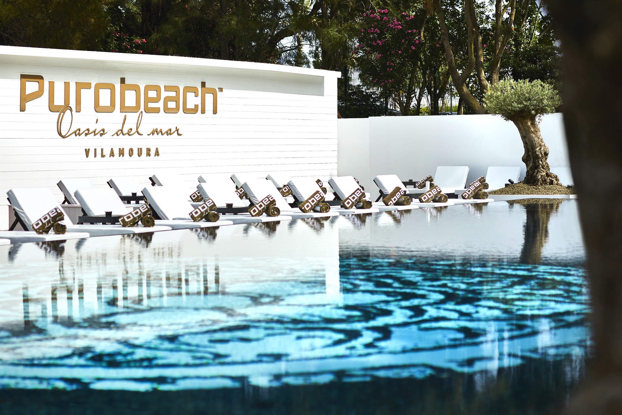 Mate as saudades das discotecas à beira-mar ou na piscina. O Purobeach Vilamoura está de volta