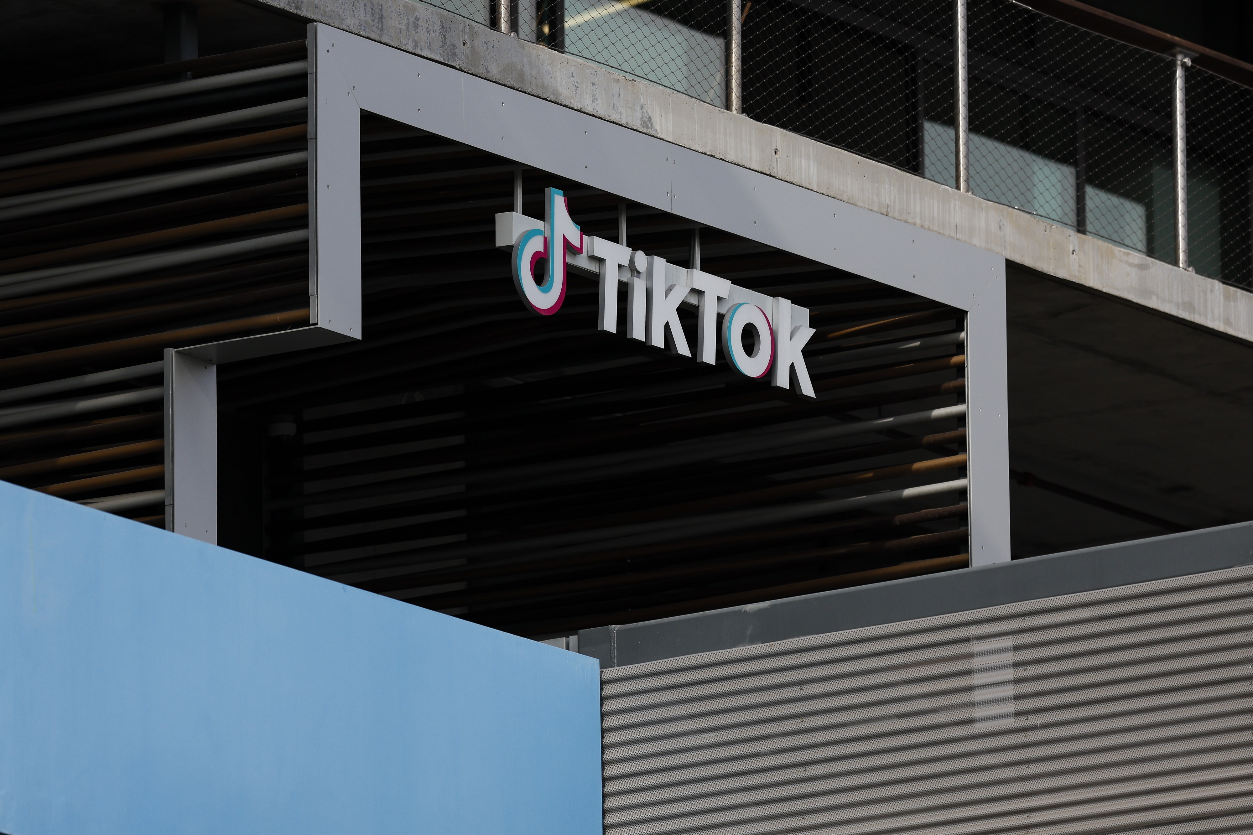UE multa TikTok em 530 milhões por violação de proteção de dados e empresa vai recorrer
