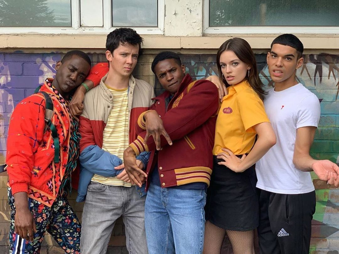 Alerta, fãs de “Sex Education”. A nova coleção da H&M é inspirada na série da Netflix