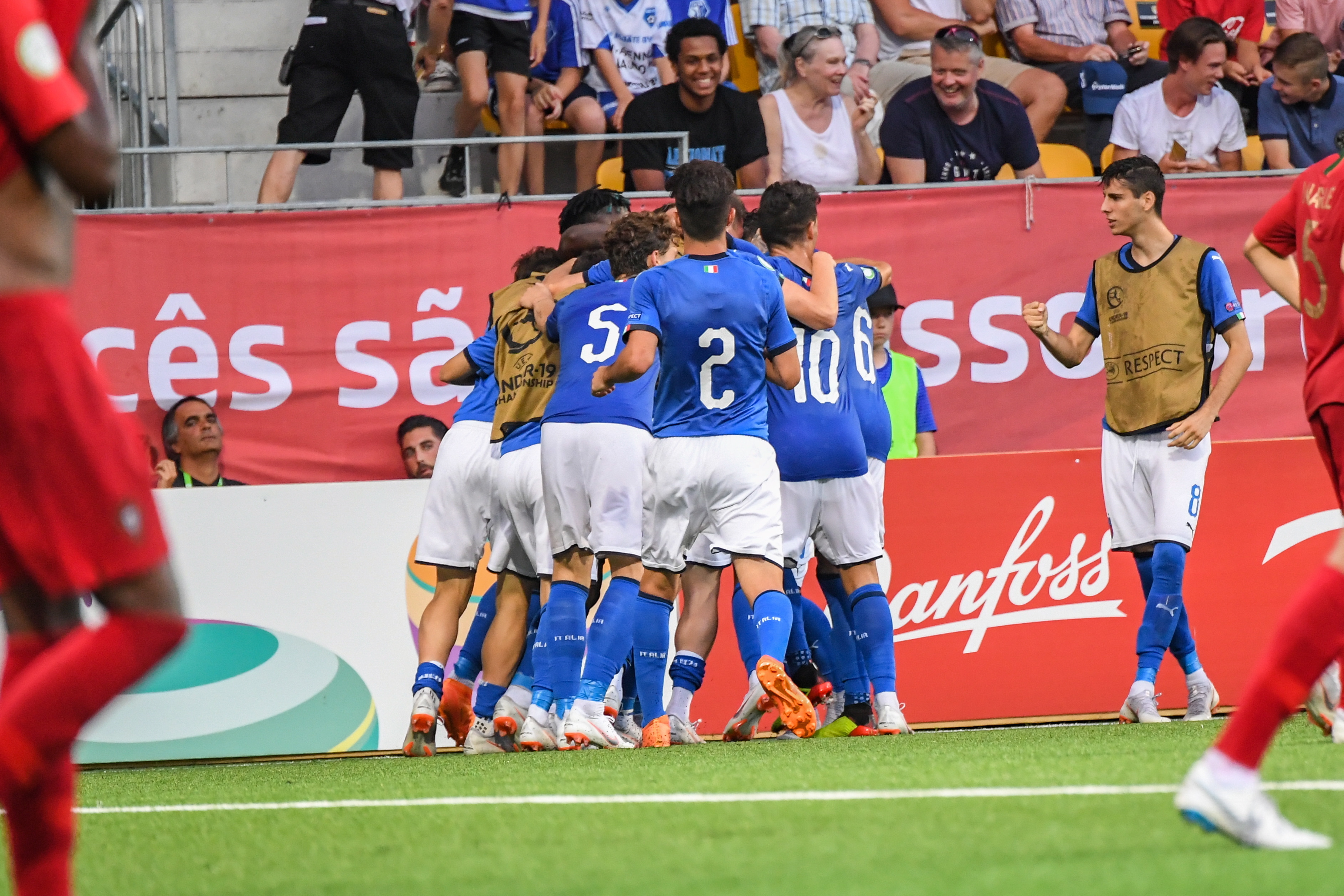Europeu sub-19: António Costa felicita seleção portuguesa por grande  vitória - EURO Sub 19 - SAPO Desporto