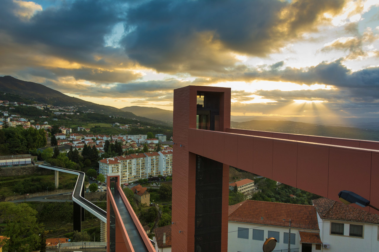 Da cidade criativa do design aos Passadiços da Ribeira das Quelhas. 6 formas incríveis de descobrir o centro de Portugal