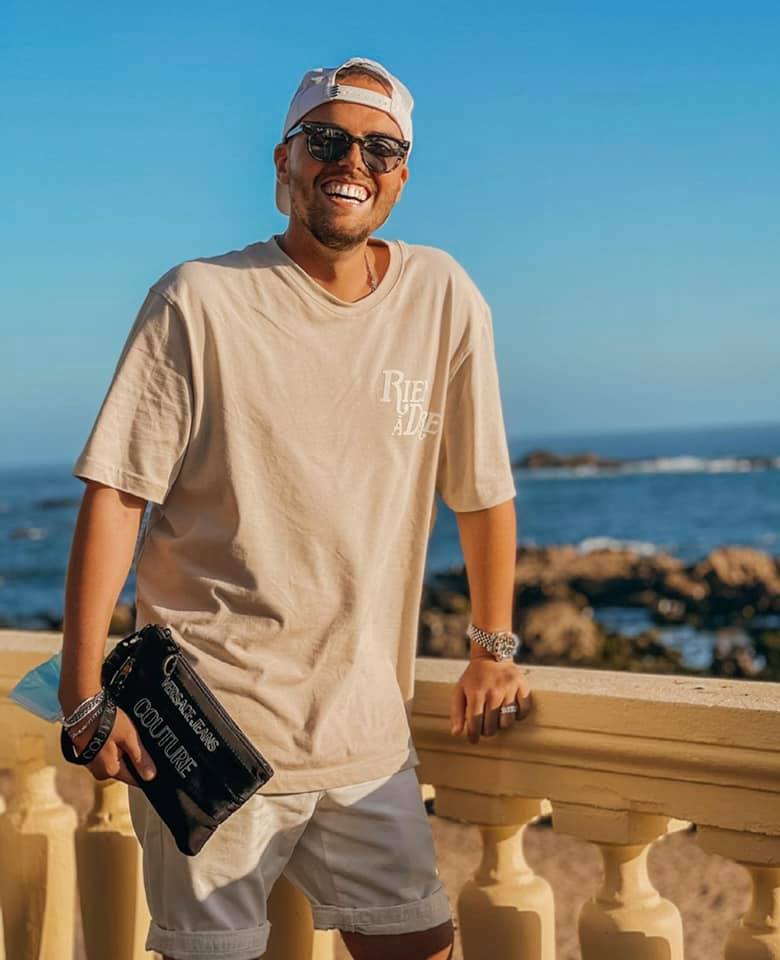 Morreu o ex-namorado de Fanny Rodrigues. Sandro Lima lutava contra a leucemia