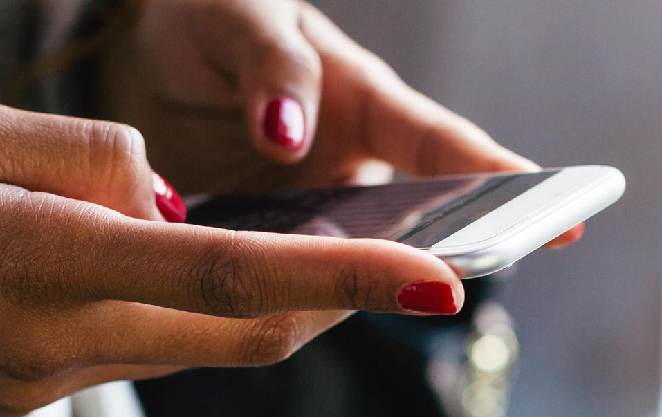 Governo britânico vai mobilizar opinião pública contra a encriptação de mensagens no Messenger e Instagram