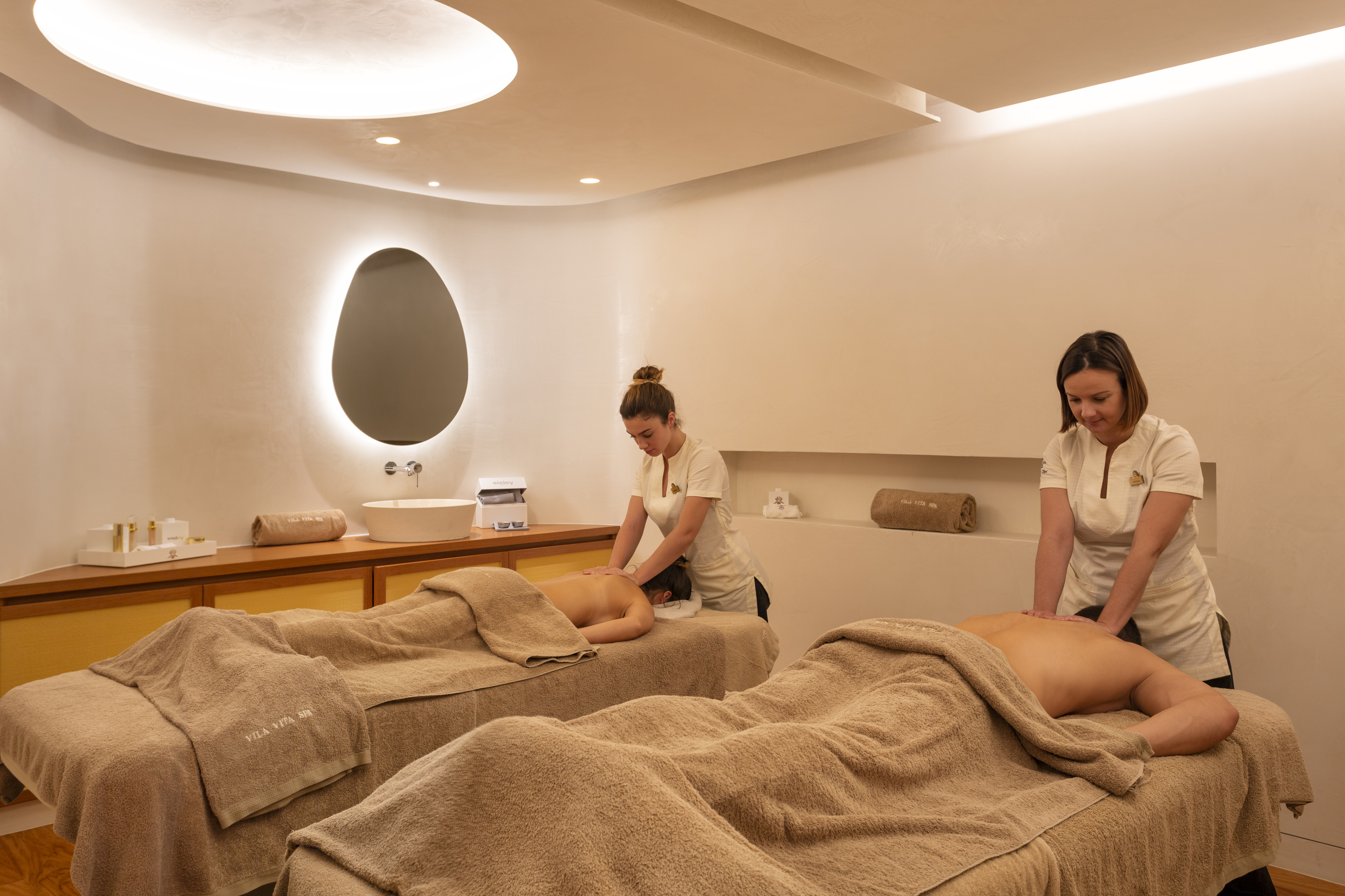 Spa a 2, jantares românticos e sessões fotográficas. 10 experiências para o Dia dos Namorados