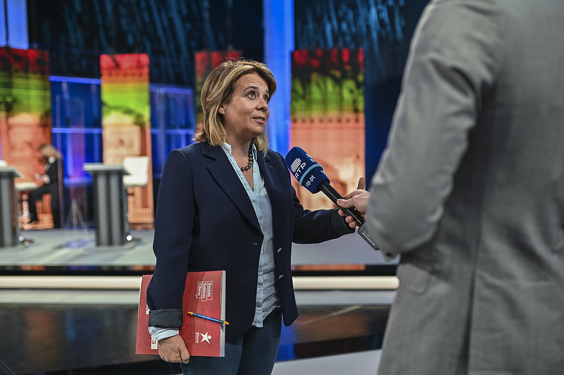 Mulheres em minoria nas notícias. Só há 2 no top 10 das personalidades com mais tempo de antena