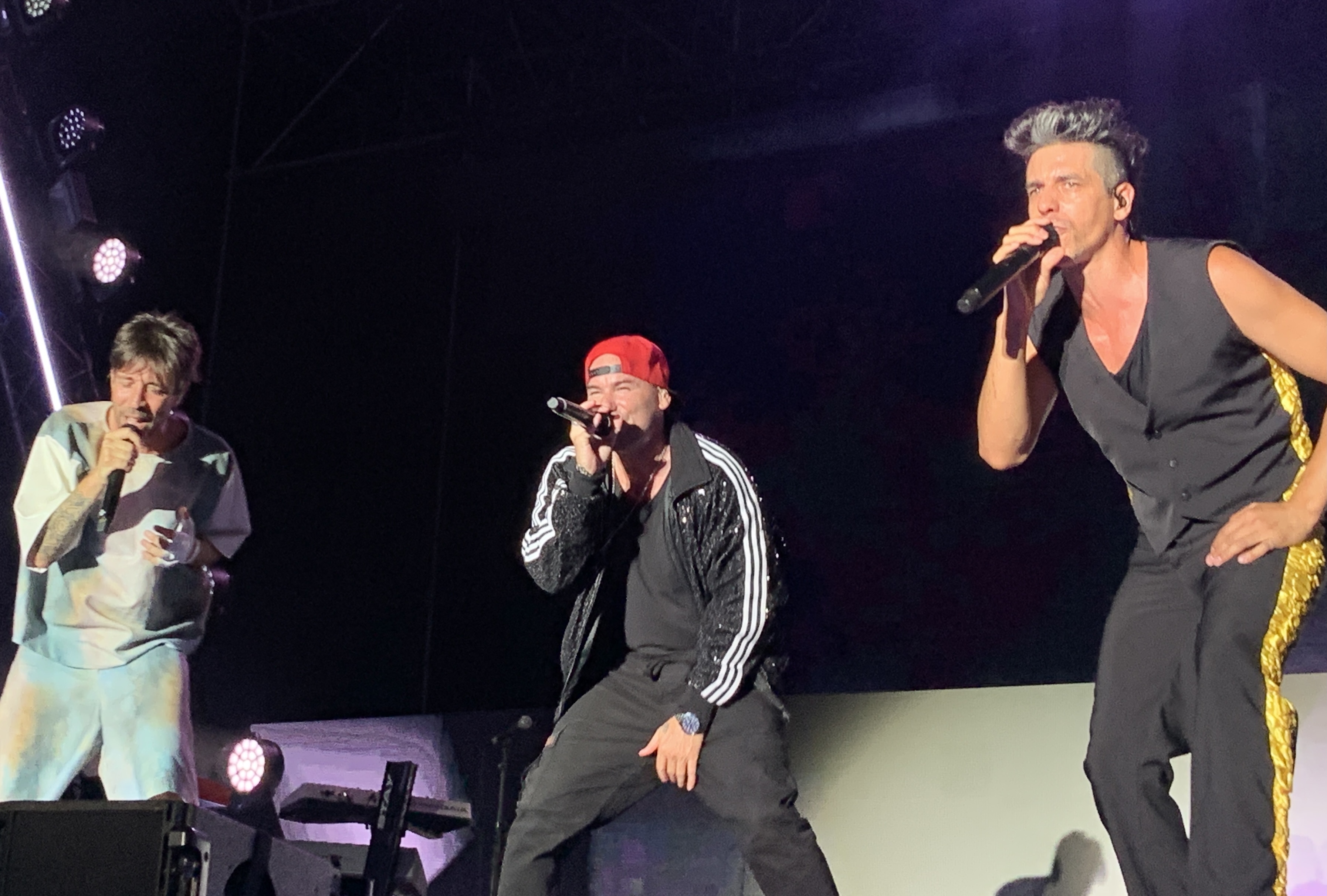 Estivemos no último concerto da tour de regresso dos D’ZRT — e estes foram os 5 pontos altos da noite