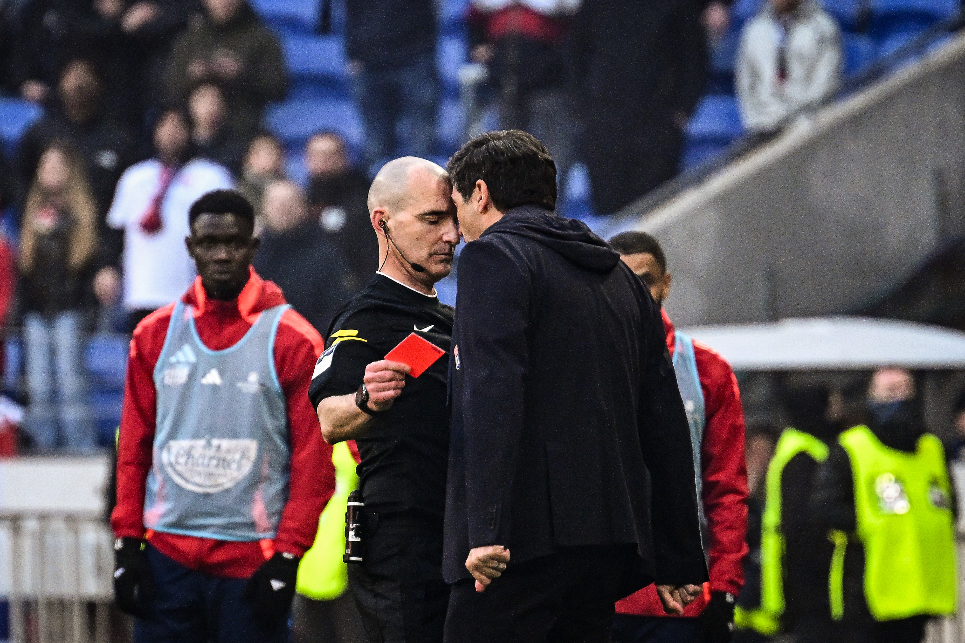 França: nove meses de suspensão para Paulo Fonseca por intimidação a um árbitro durante jogo do Lyon