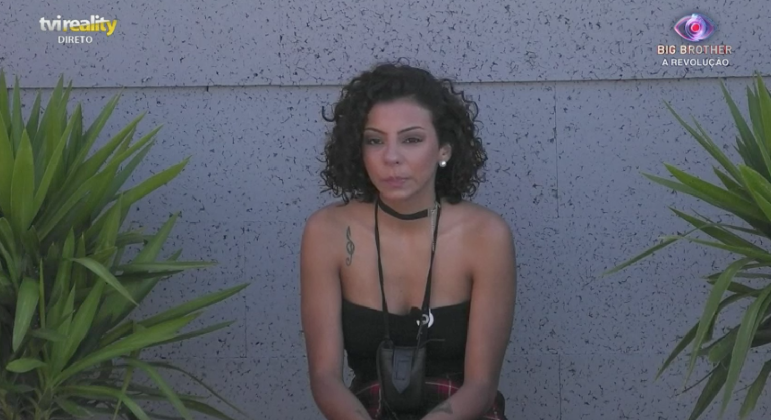 Jéssica sobre relação com Renato: “Tudo aquilo que me dá, passa a dar à Zena”