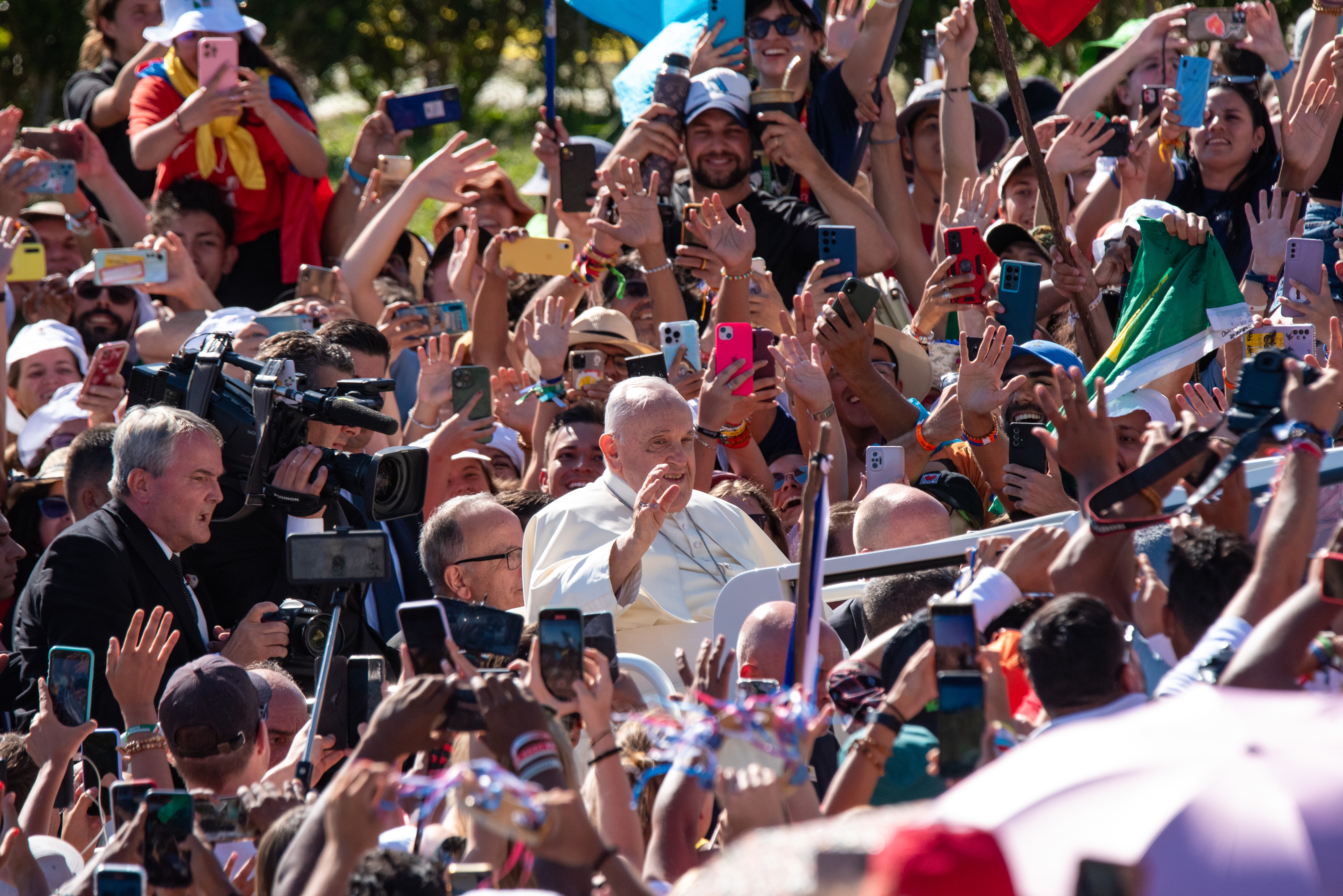 Portugal é a terra dos milagres. Posso aproveitar e pedir mais um?