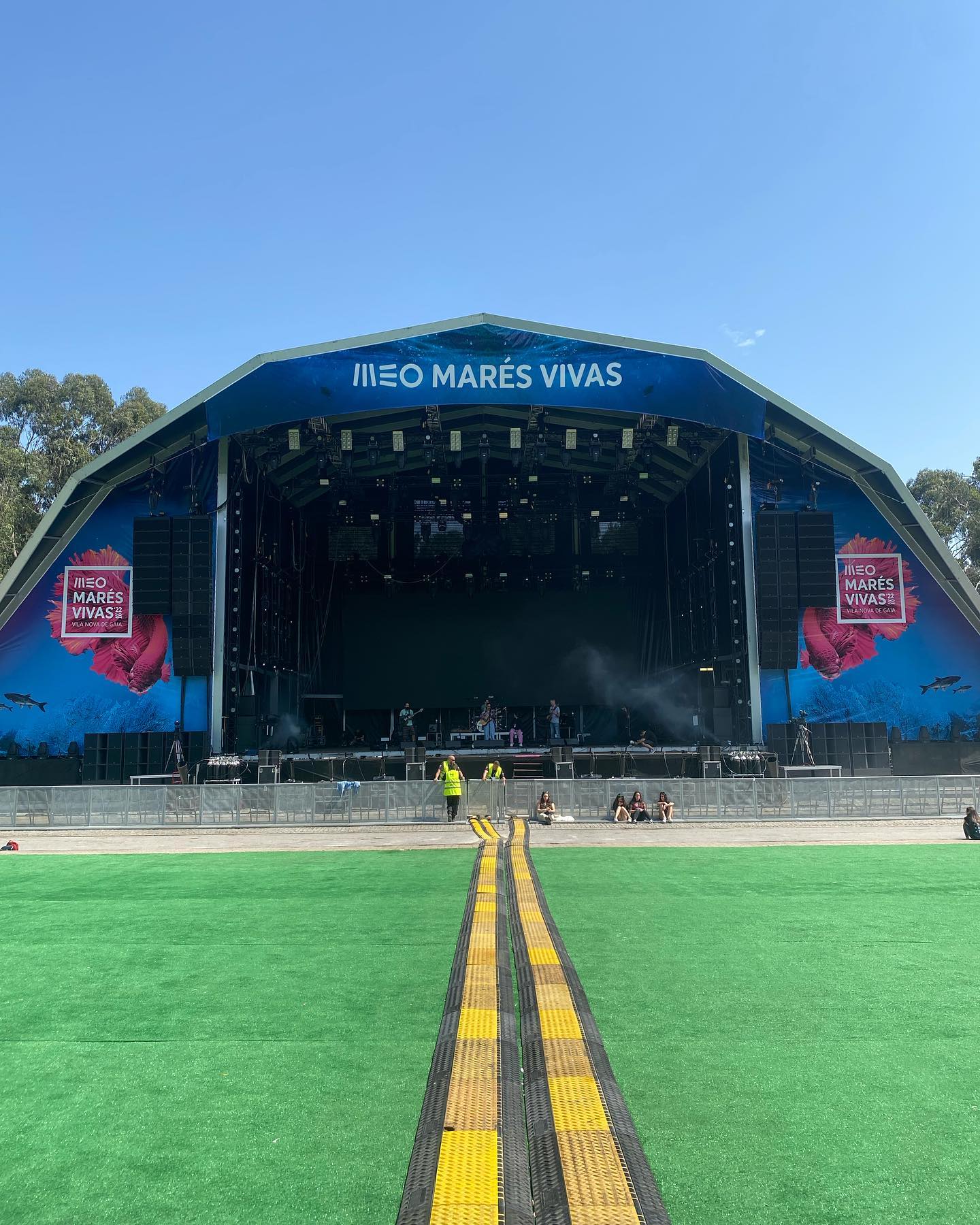 O que ver e como chegar. Guia de sobrevivência para o Marés Vivas (que arranca esta sexta-feira)