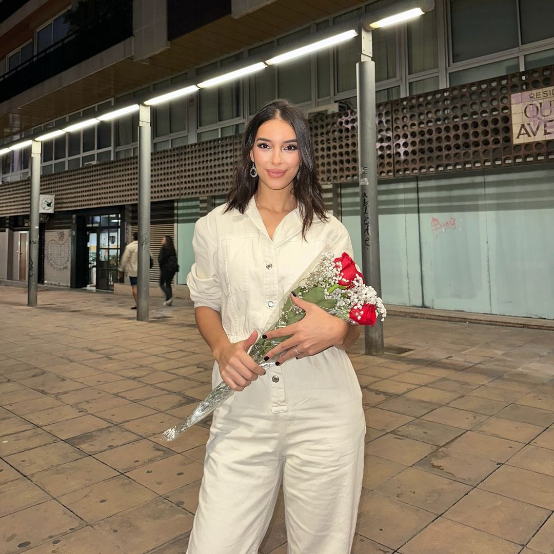 Influenciadora só quer homens com dinheiro. “Por que é que eu namoraria com um homem que quer dividir a conta?”