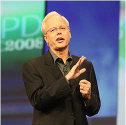 Remi. Compre um cocktail e coma toda uma mesa de petiscos