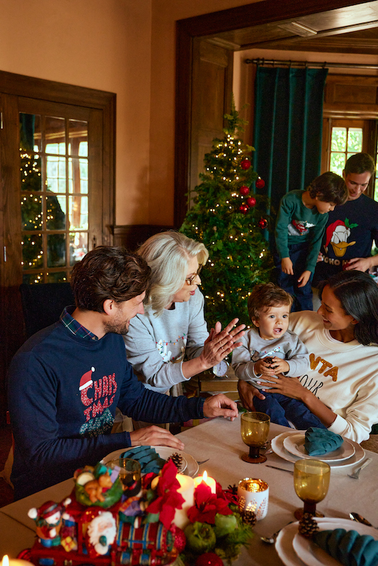 Dos pijamas às malhas, 15 peças de Natal da MO para toda a família (a partir de 9,99€)