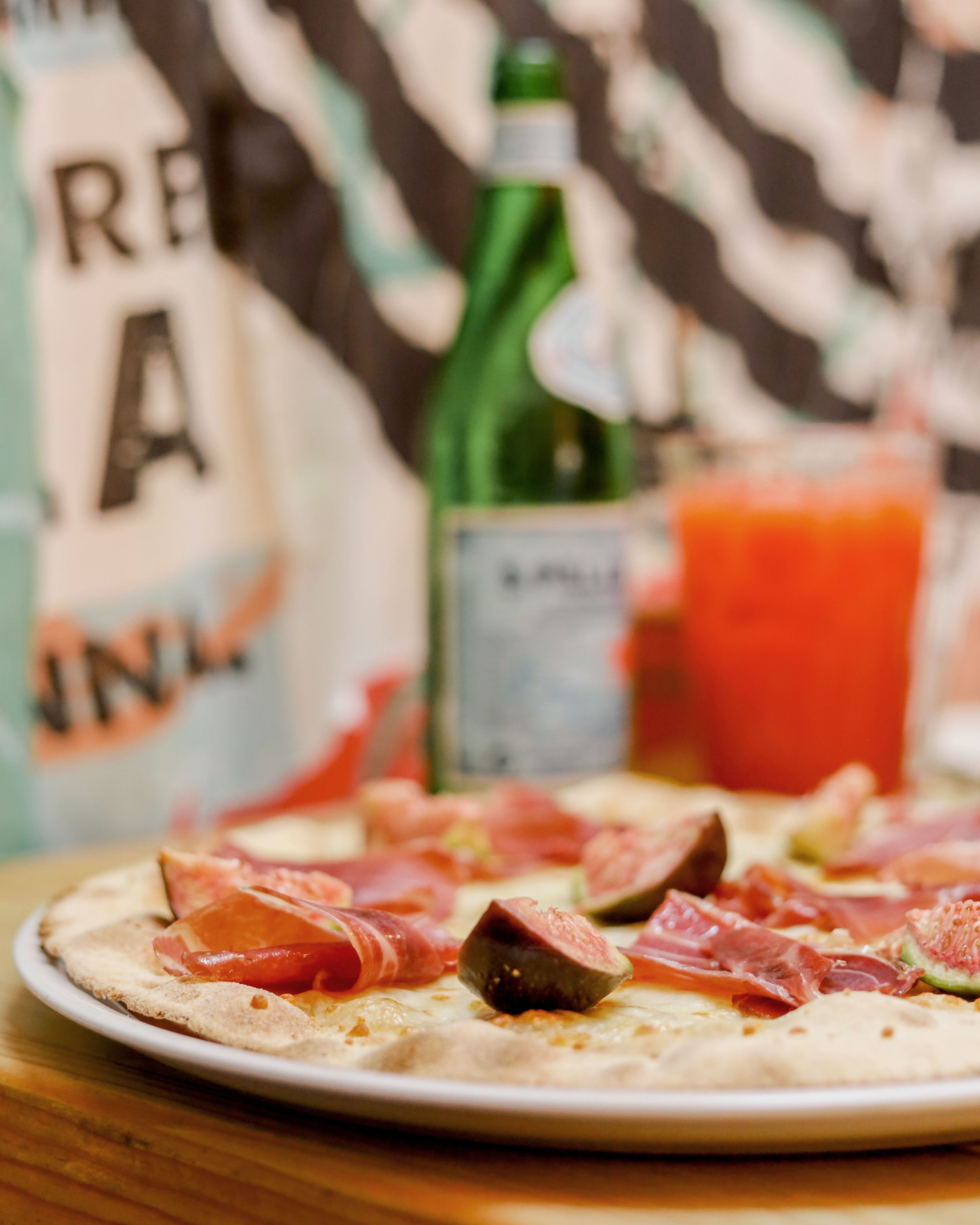 Tem mesmo de provar a nova pizza de figos e presunto do Pasta Non Basta