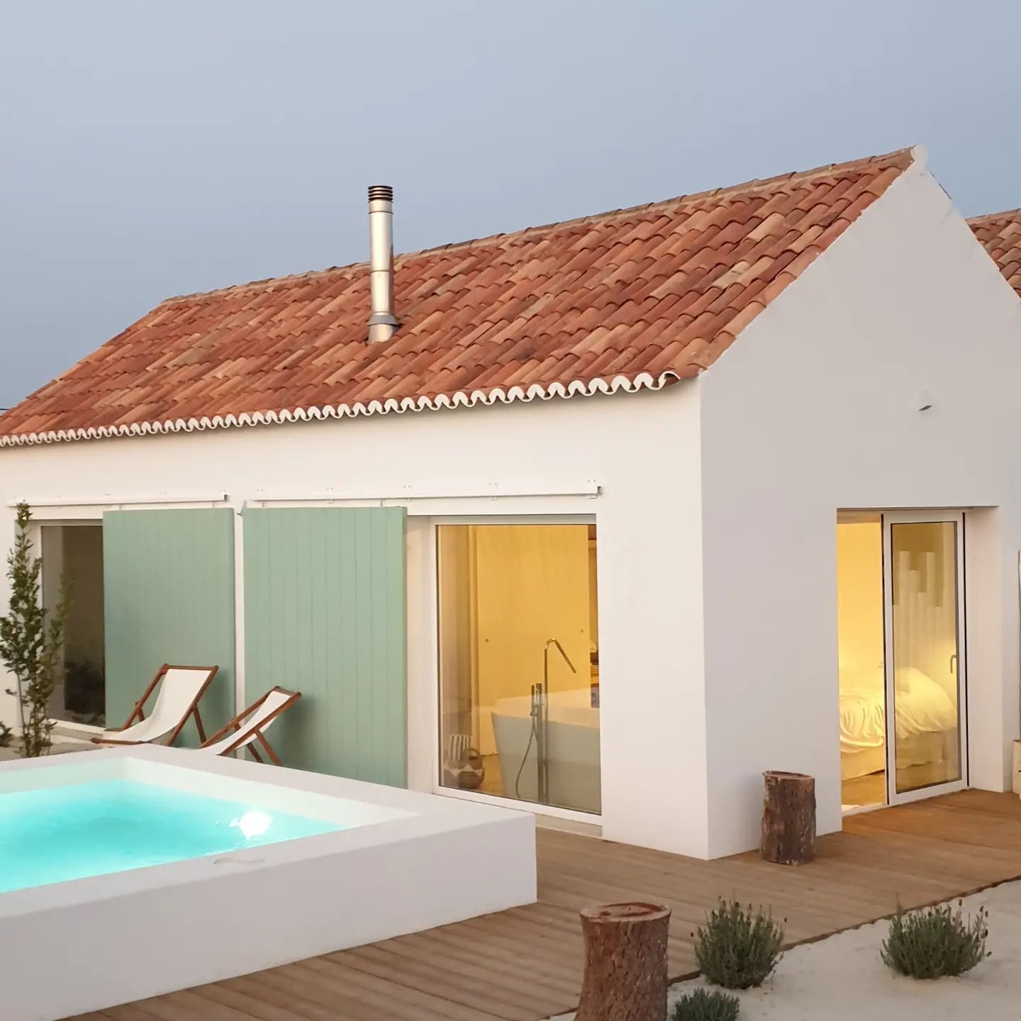 Na Casa Calmar, há tranquilidade e paz (e piscinas privativas de água aquecida)