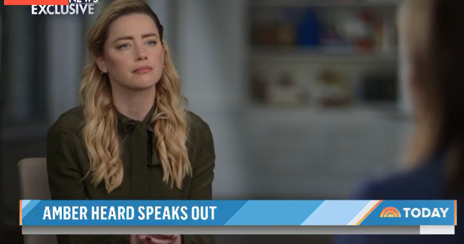 Amber Heard admite: “Comportei-me de forma horrível. Tenho tanto arrependimento”